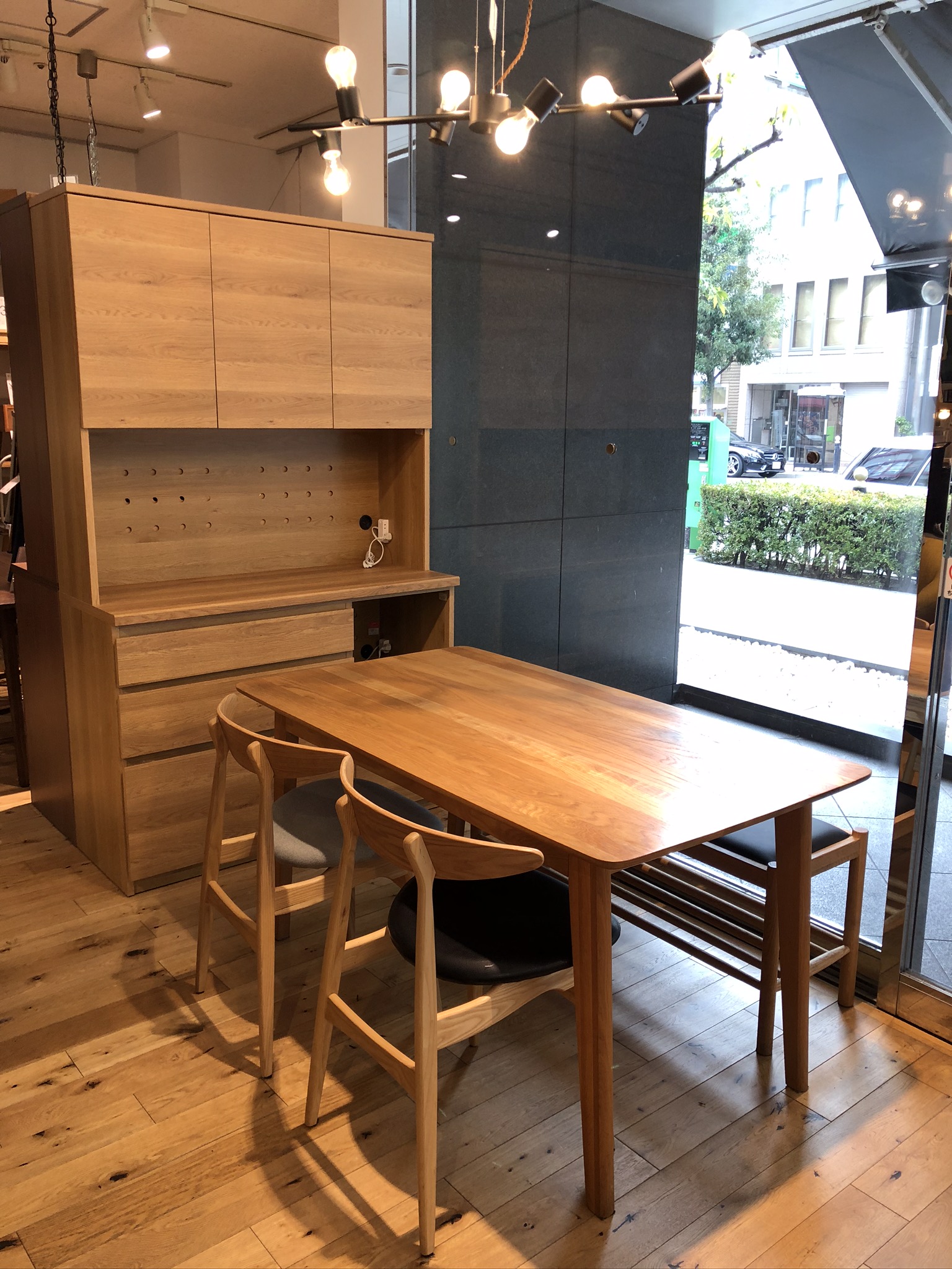 堀江店ブログ 02 28 堀江店 スタッフブログ 家具 インテリア通販のnoce